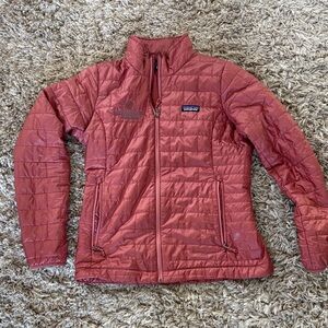 Patagonia Brick Red Insulated Jacket -M
